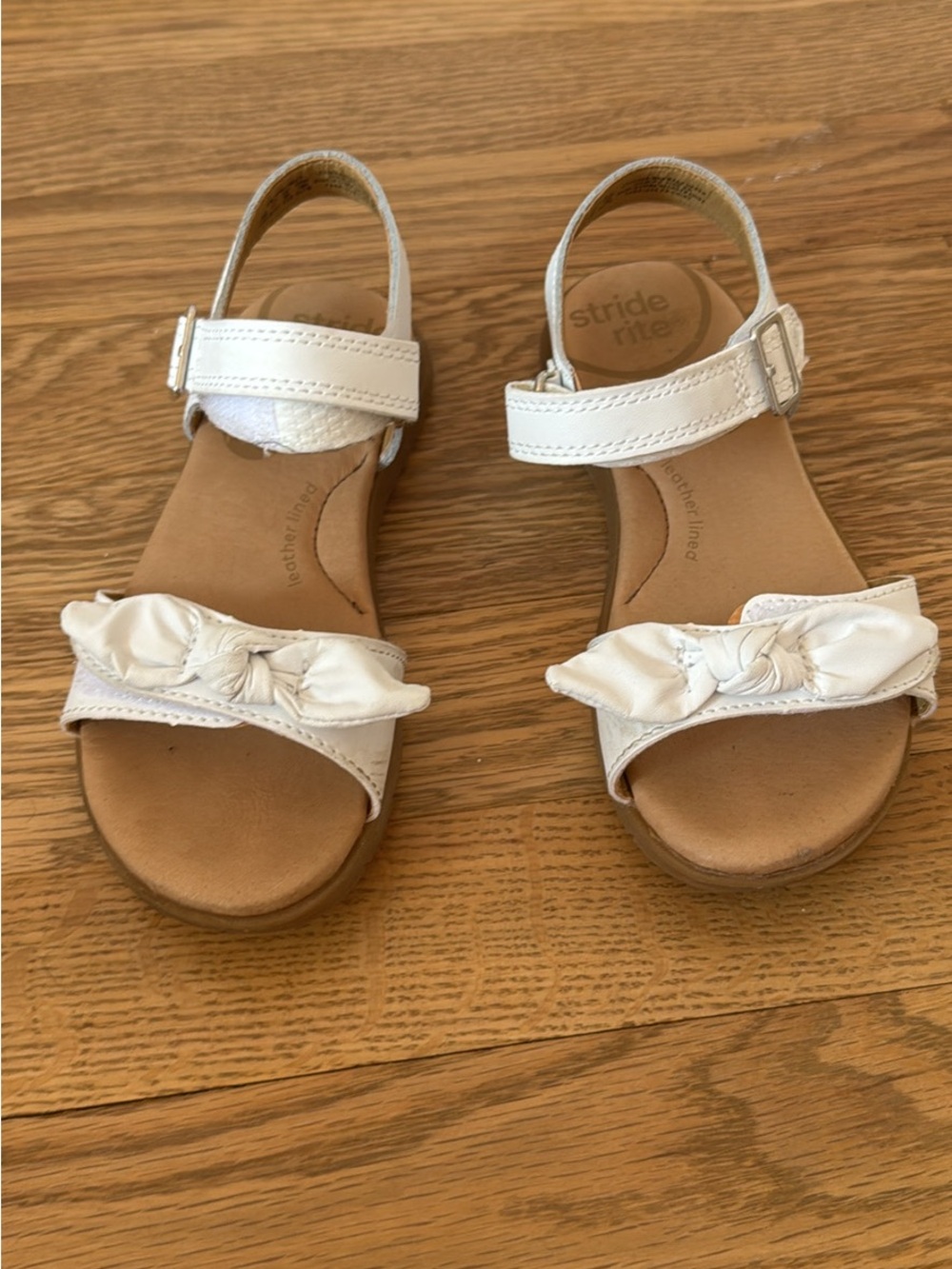 Stride Rite White Knot-Front Girls' Sandals